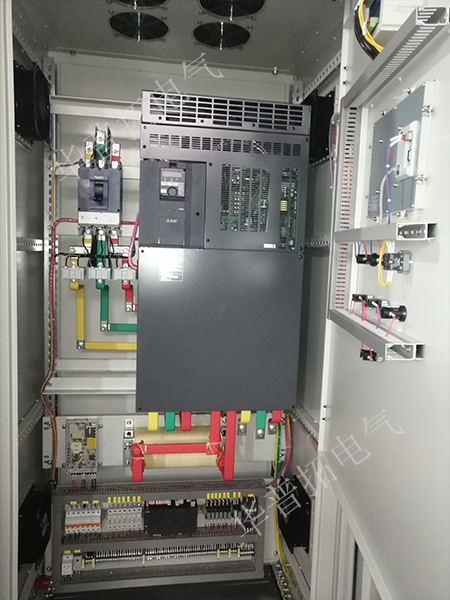 220KW風(fēng)機(jī)變頻柜